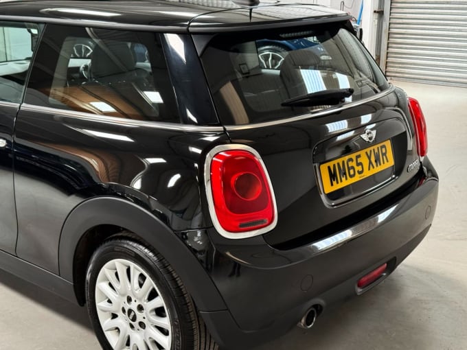 2025 Mini Hatch