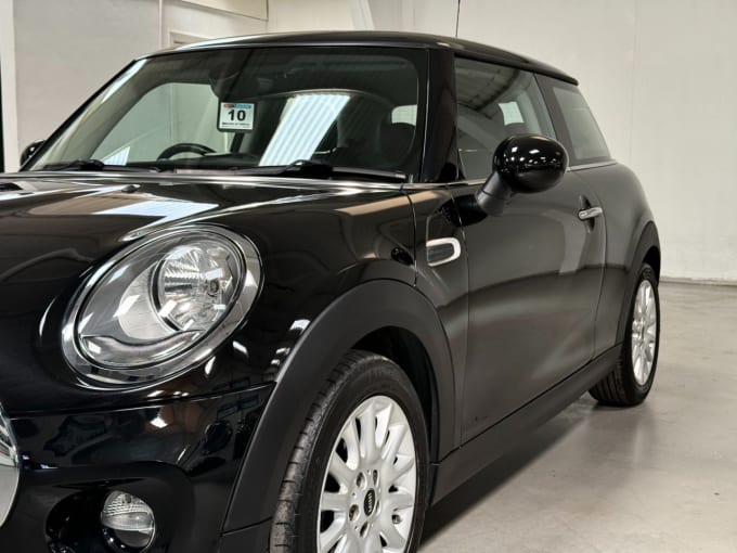 2025 Mini Hatch