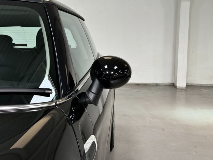 2025 Mini Hatch