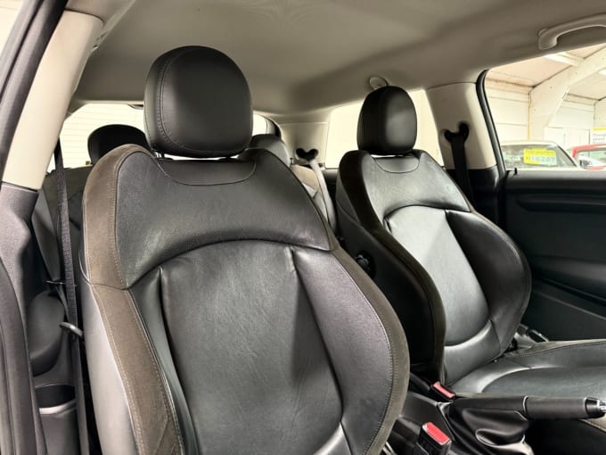 2025 Mini Hatch