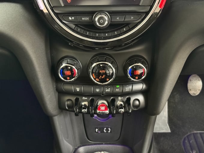 2025 Mini Hatch