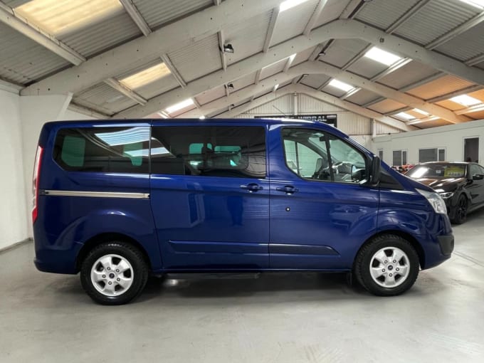 2025 Ford Tourneo Custom