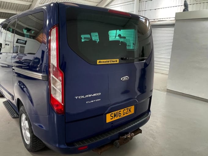 2025 Ford Tourneo Custom