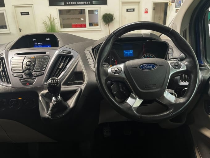 2025 Ford Tourneo Custom