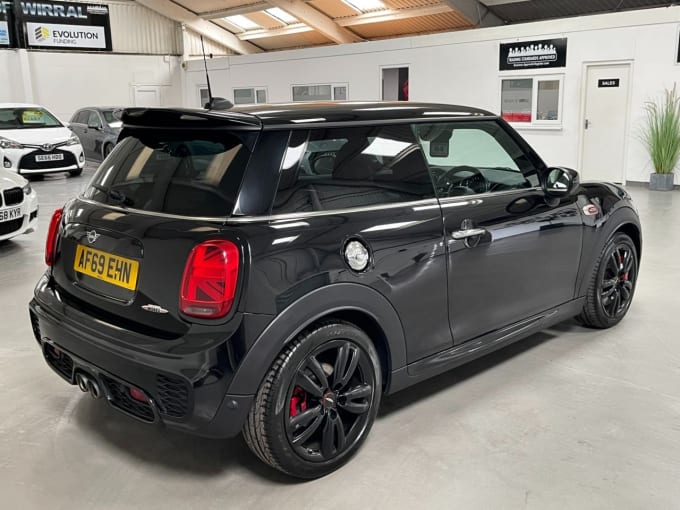 2025 Mini Hatch