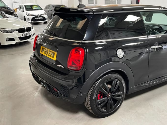 2025 Mini Hatch