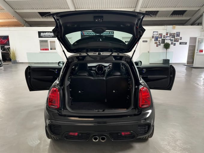 2025 Mini Hatch