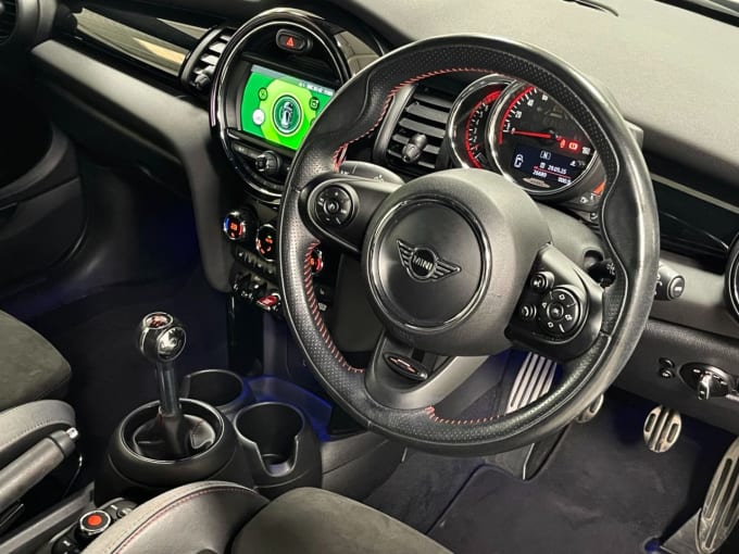 2025 Mini Hatch