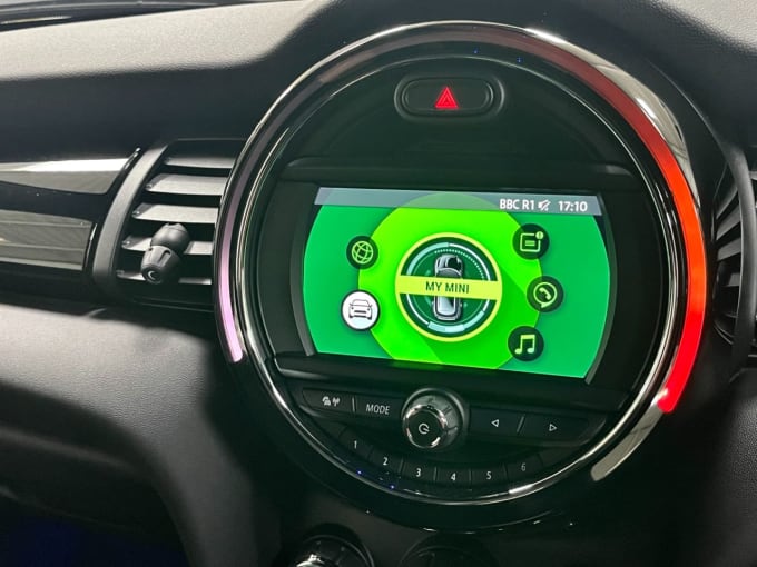 2025 Mini Hatch