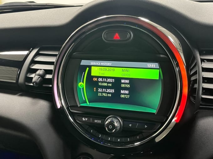 2025 Mini Hatch