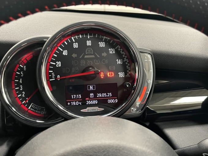 2025 Mini Hatch