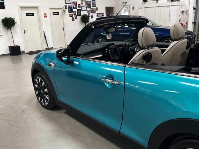 2025 Mini Convertible