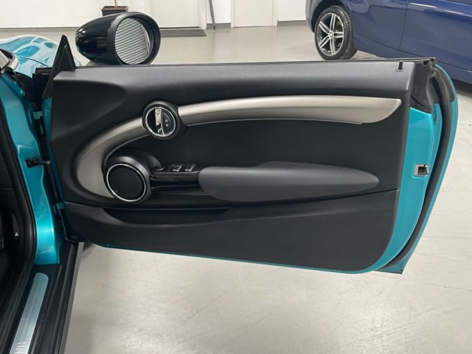 2025 Mini Convertible