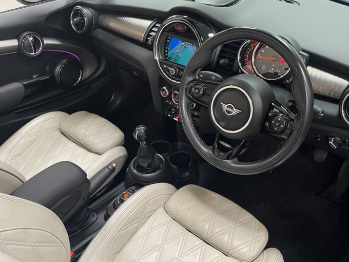 2025 Mini Convertible