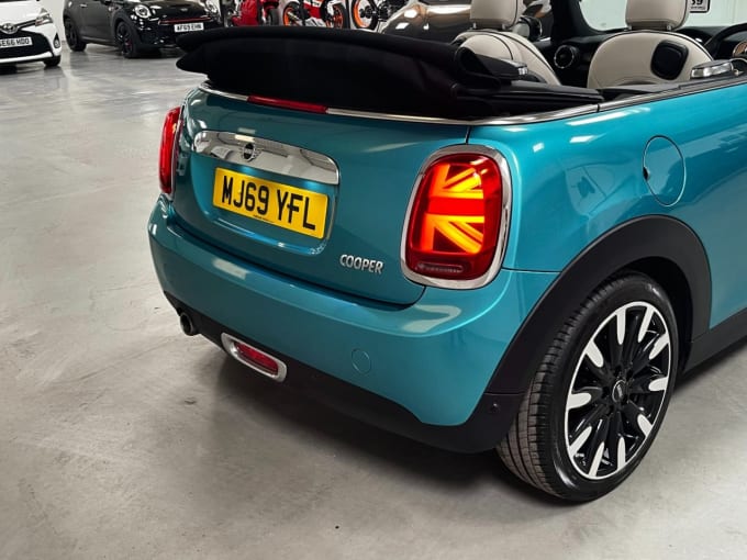 2025 Mini Convertible