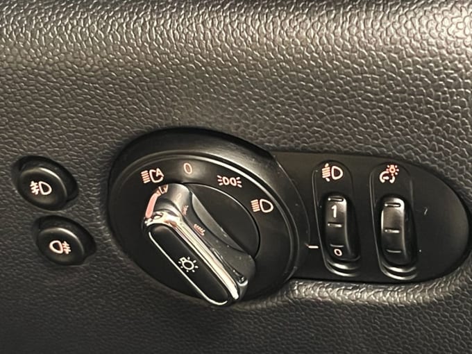 2025 Mini Convertible