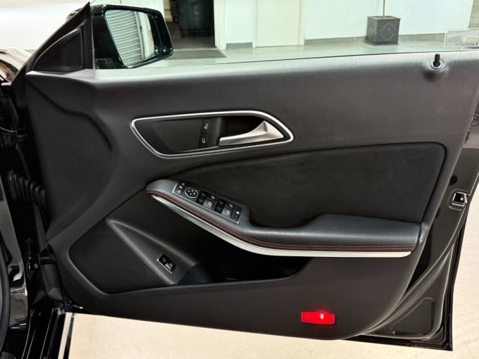2025 Mercedes-benz Cla