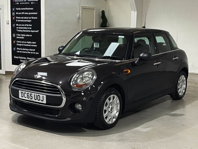 2025 Mini Hatch