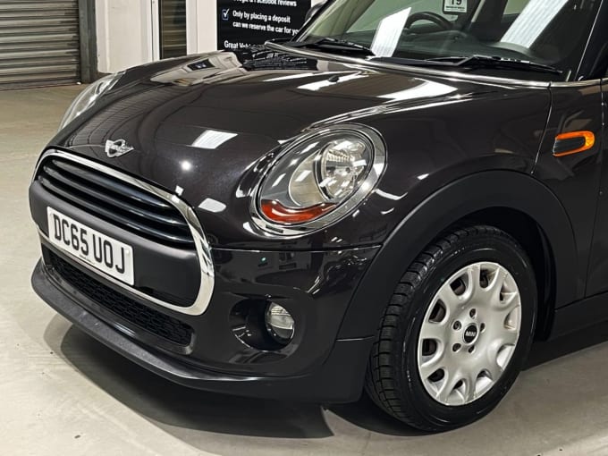 2025 Mini Hatch