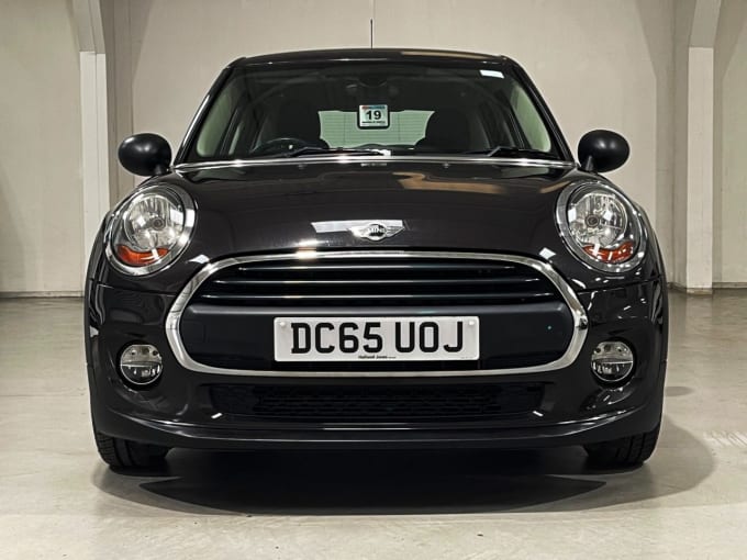 2025 Mini Hatch