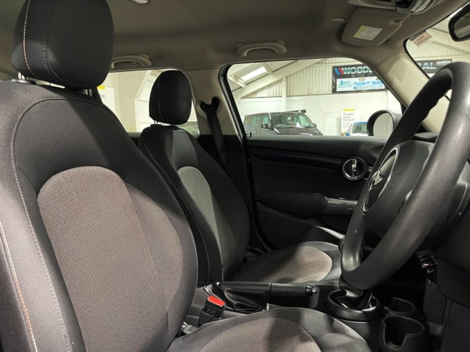 2025 Mini Hatch