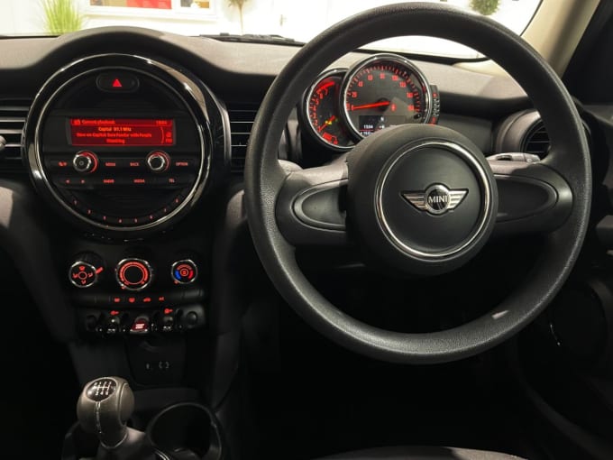 2025 Mini Hatch