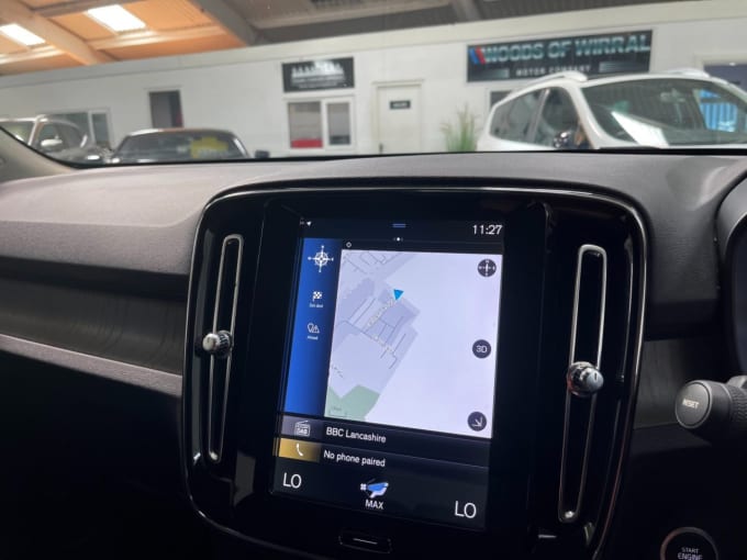 2025 Volvo Xc40