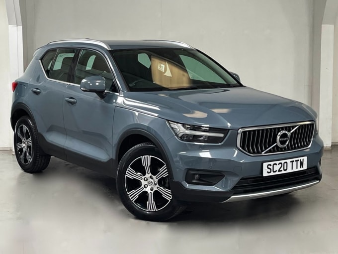 2025 Volvo Xc40