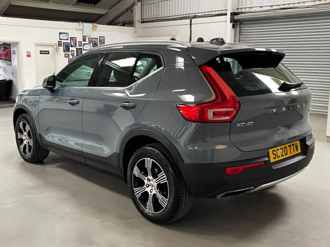 2025 Volvo Xc40