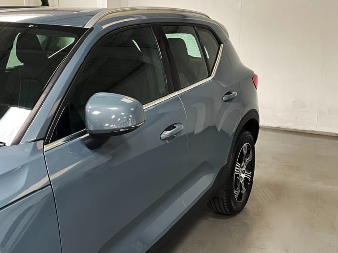 2025 Volvo Xc40