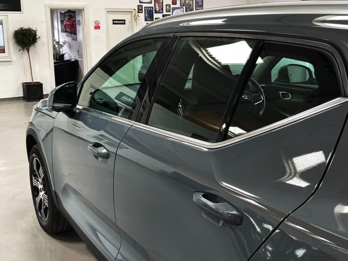 2025 Volvo Xc40