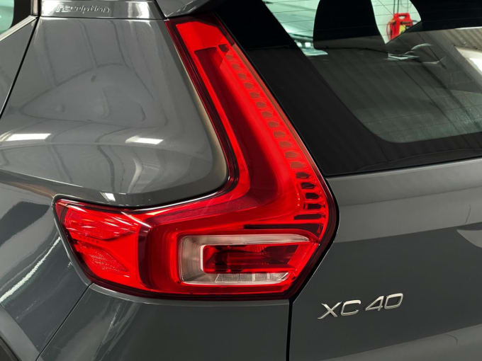 2025 Volvo Xc40