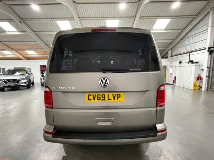 2025 Volkswagen Transporter Shuttle