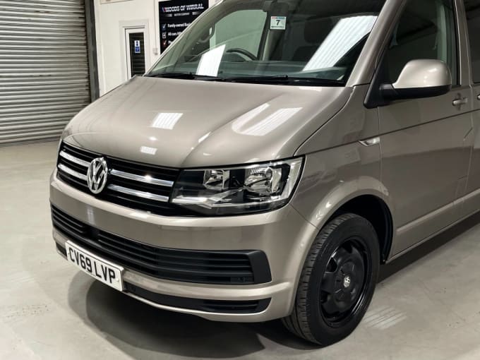 2025 Volkswagen Transporter Shuttle