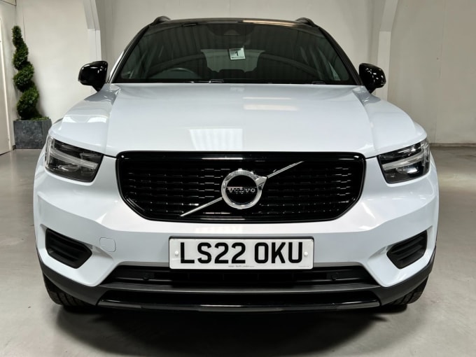 2025 Volvo Xc40