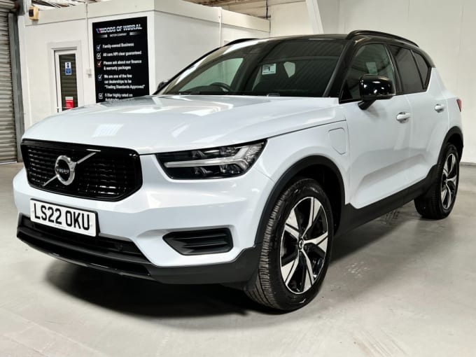 2025 Volvo Xc40