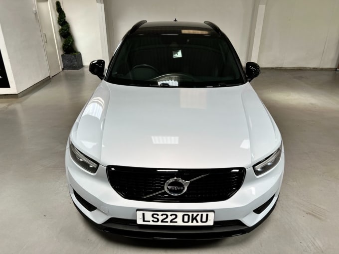 2025 Volvo Xc40