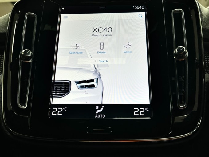 2025 Volvo Xc40