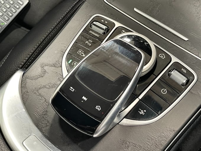 2025 Mercedes-benz C-class
