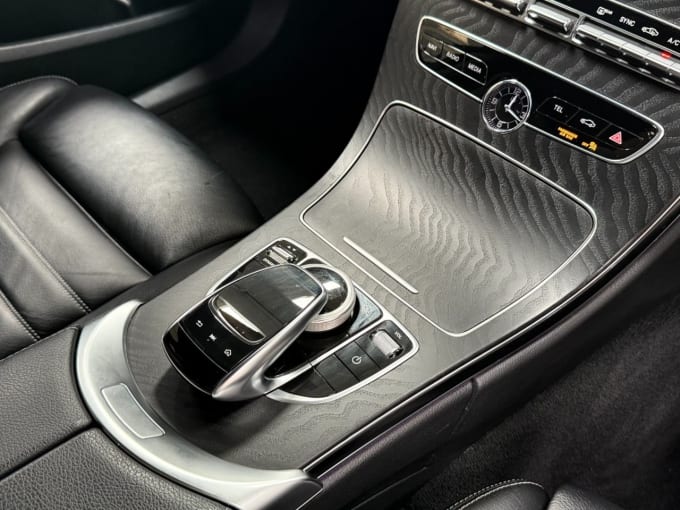 2025 Mercedes-benz C-class