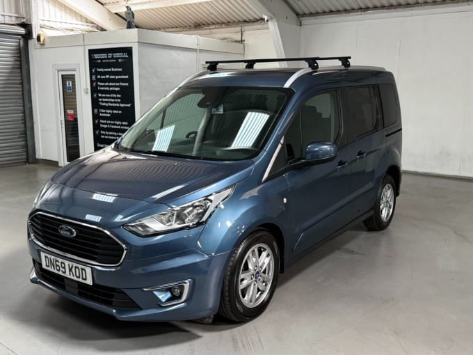 2025 Ford Tourneo Connect