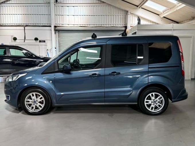 2025 Ford Tourneo Connect
