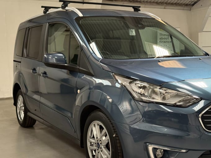 2025 Ford Tourneo Connect