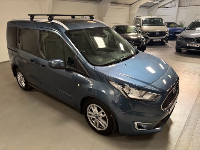 2025 Ford Tourneo Connect