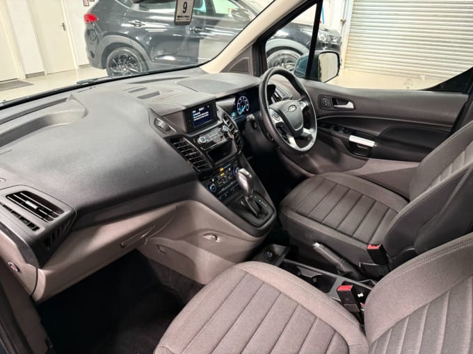 2025 Ford Tourneo Connect