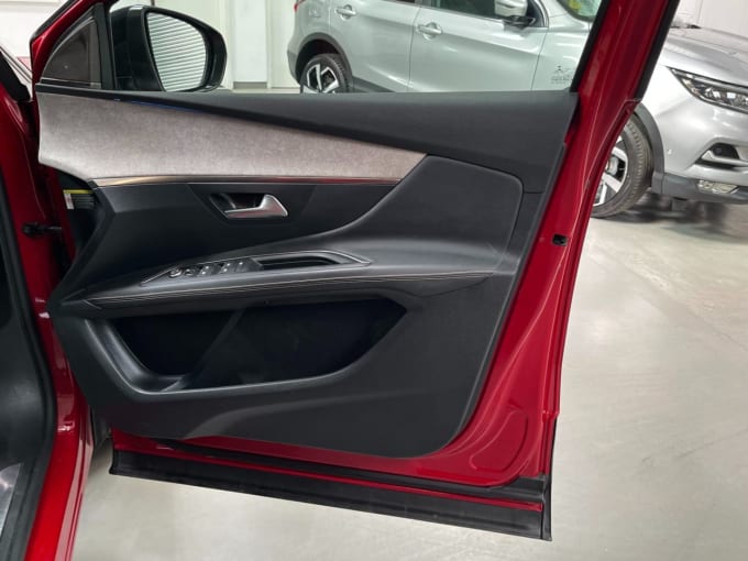 2025 Peugeot 3008