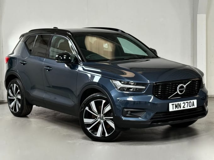 2025 Volvo Xc40