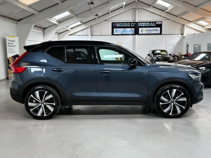 2025 Volvo Xc40