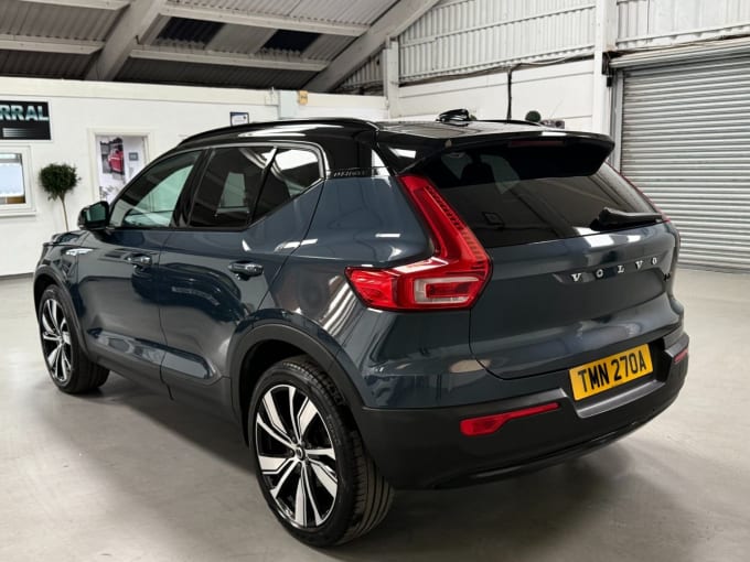 2025 Volvo Xc40