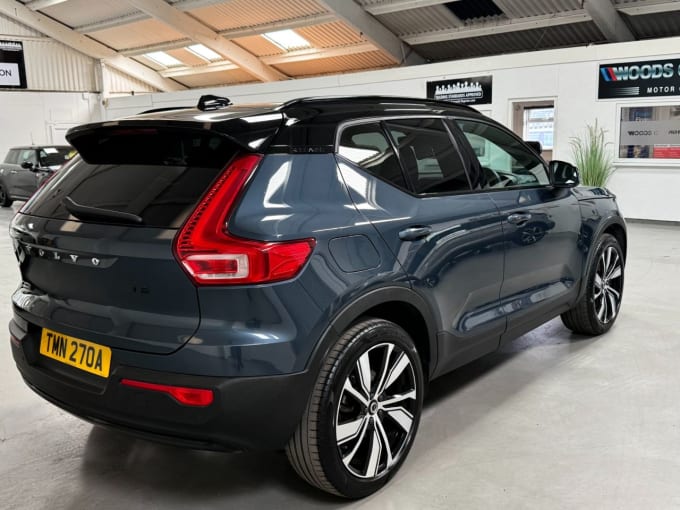 2025 Volvo Xc40
